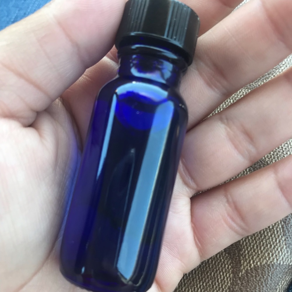 pheromones - Picture 3 of 4